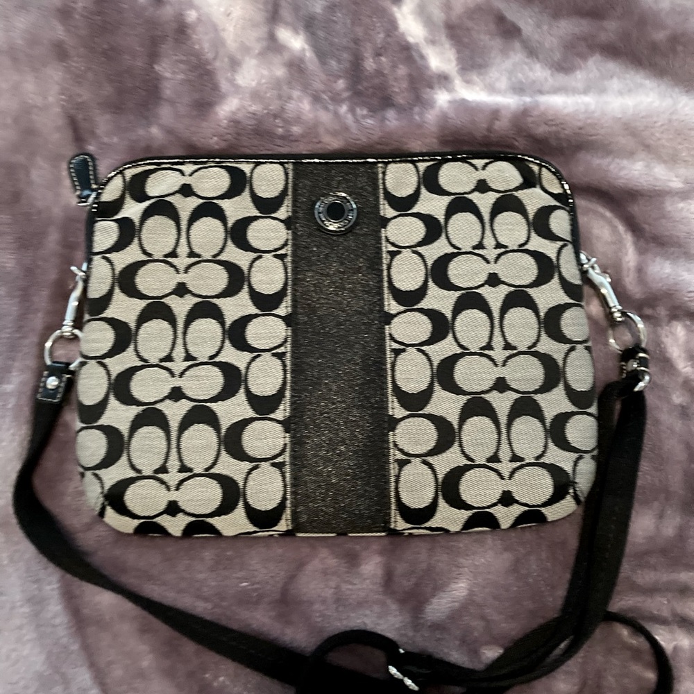 NEW Coach Crossbody/tablet bag